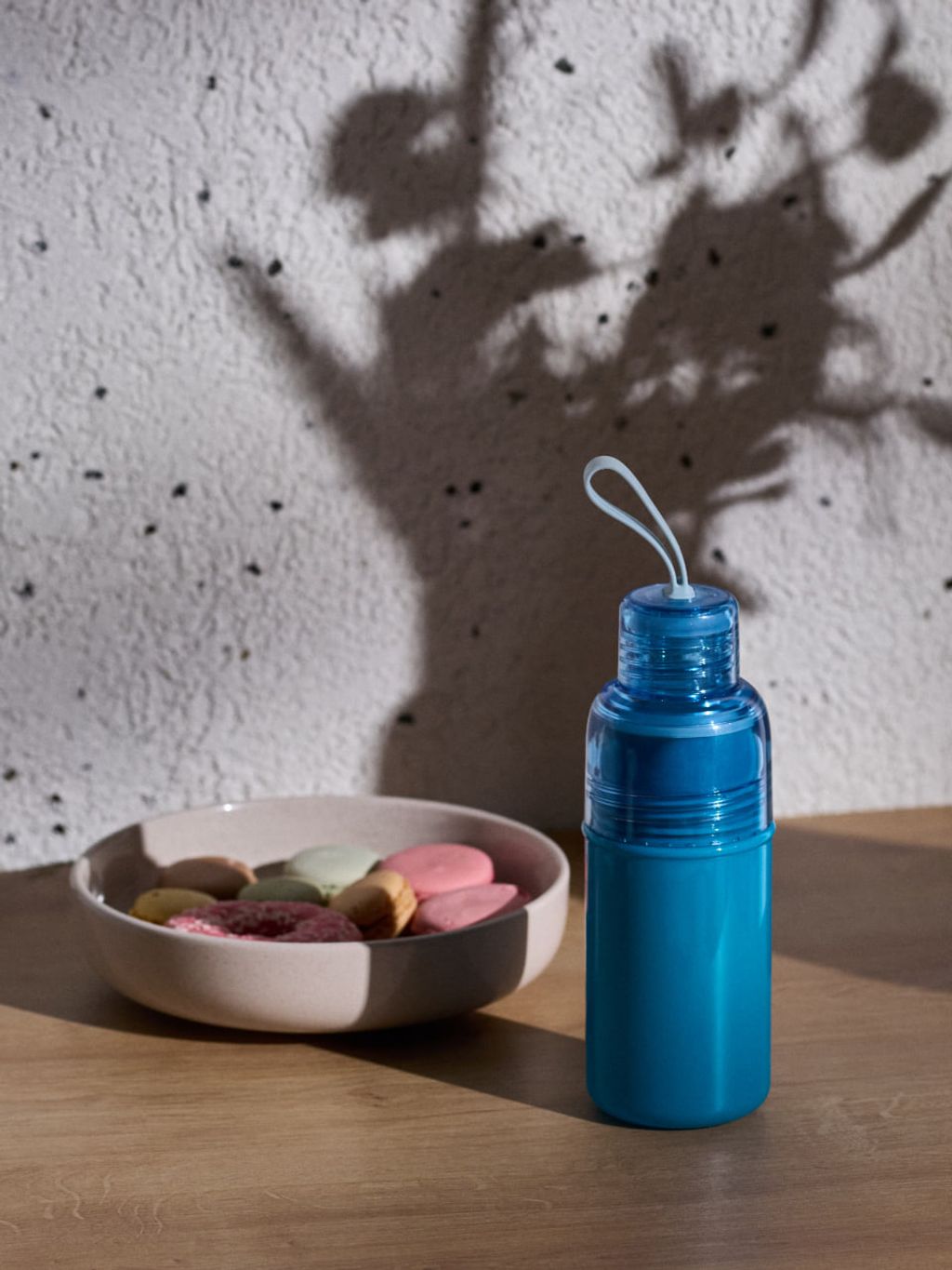 Спортивна пляшка світло-блакитна