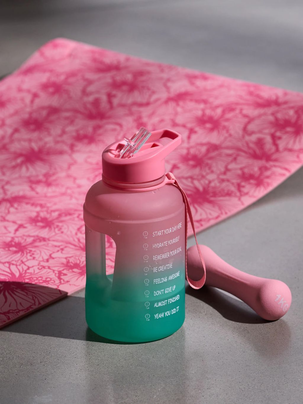 Бутилка з мотиваційною шкалою пастельна рожева
