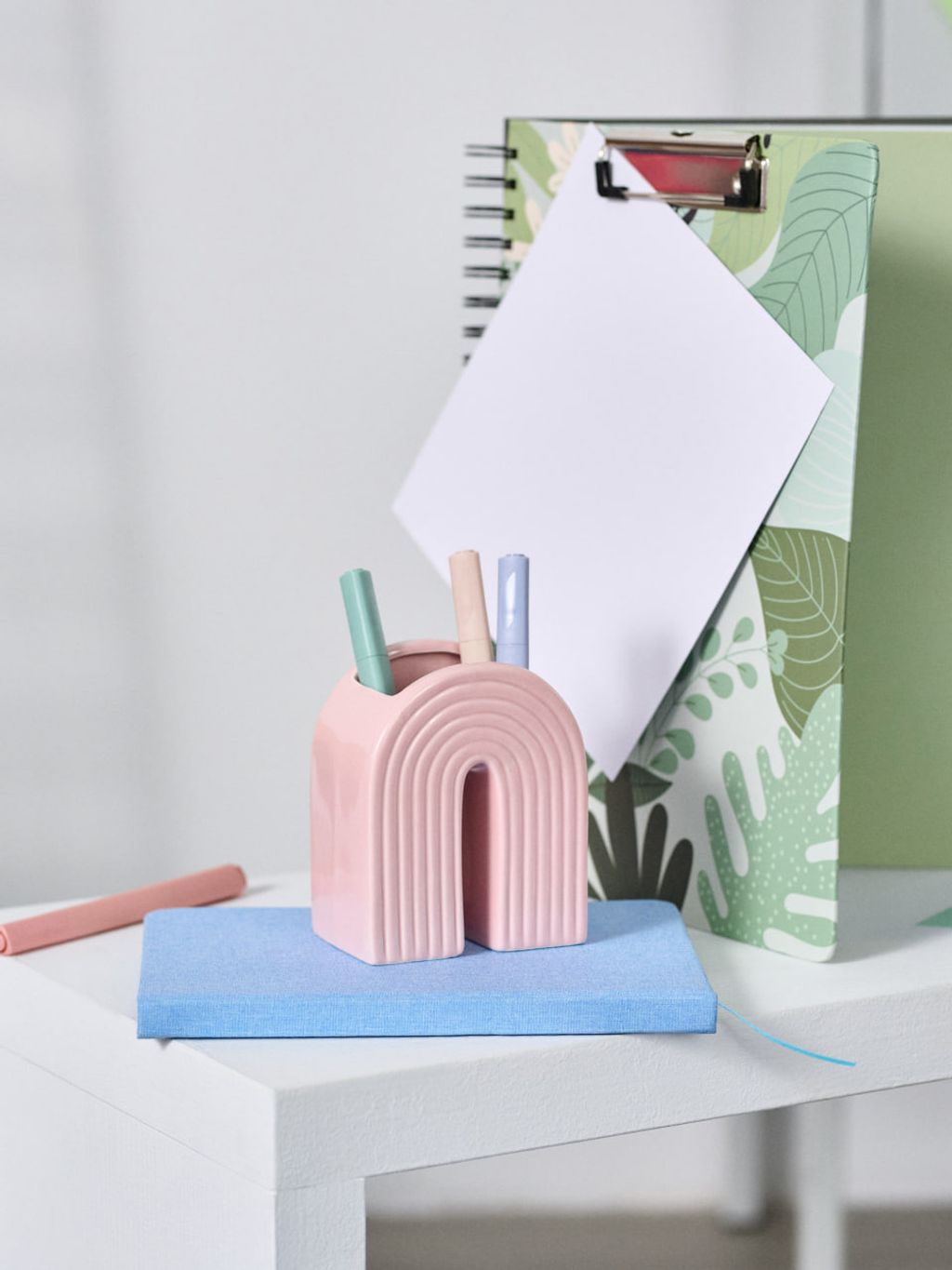 Настільний органайзер рожевий