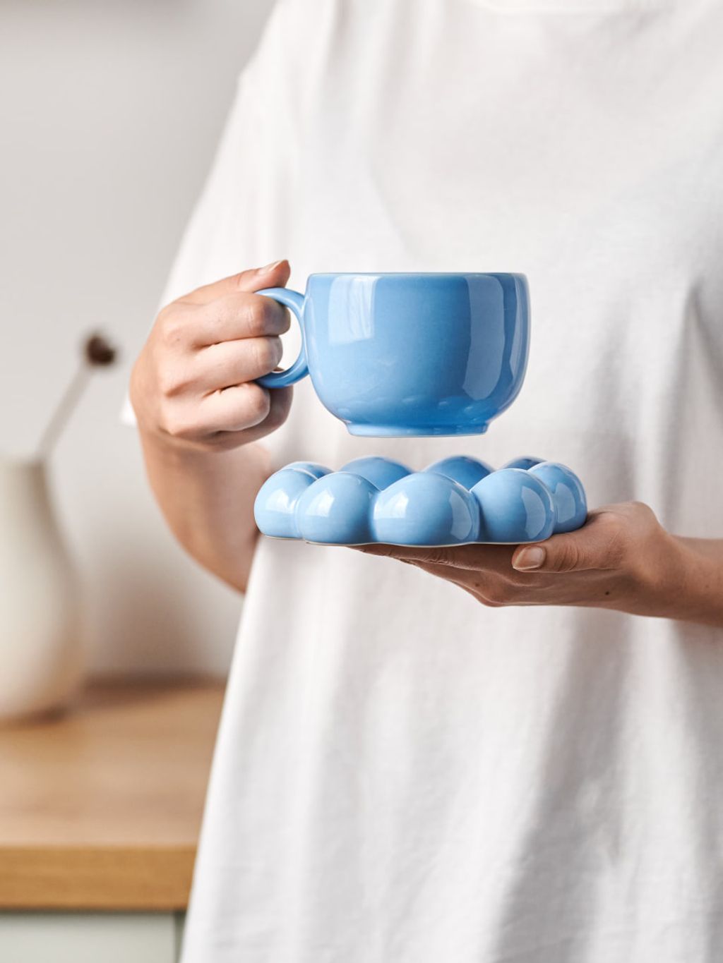 Чашка з блюдцем синя